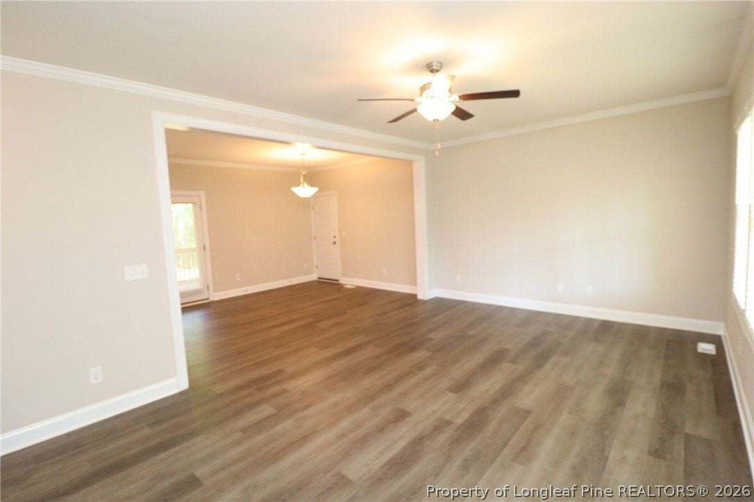 8424 Rhodes Rd - Photo 3 of 31