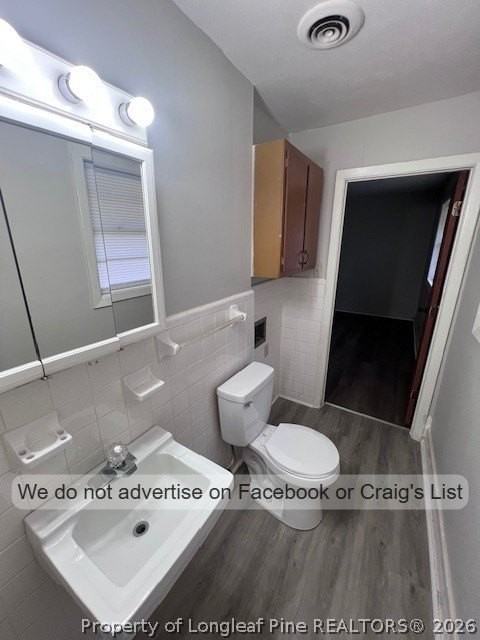 1021 W Rowan St #H - Photo 6 of 9