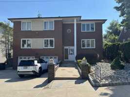 featured image of 366 Wilson Ave #2