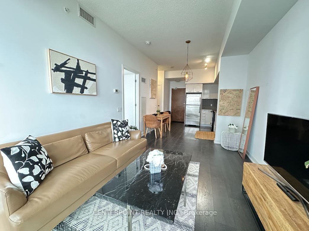 2200 Lake Shore Blvd W - Photo 5 of 12