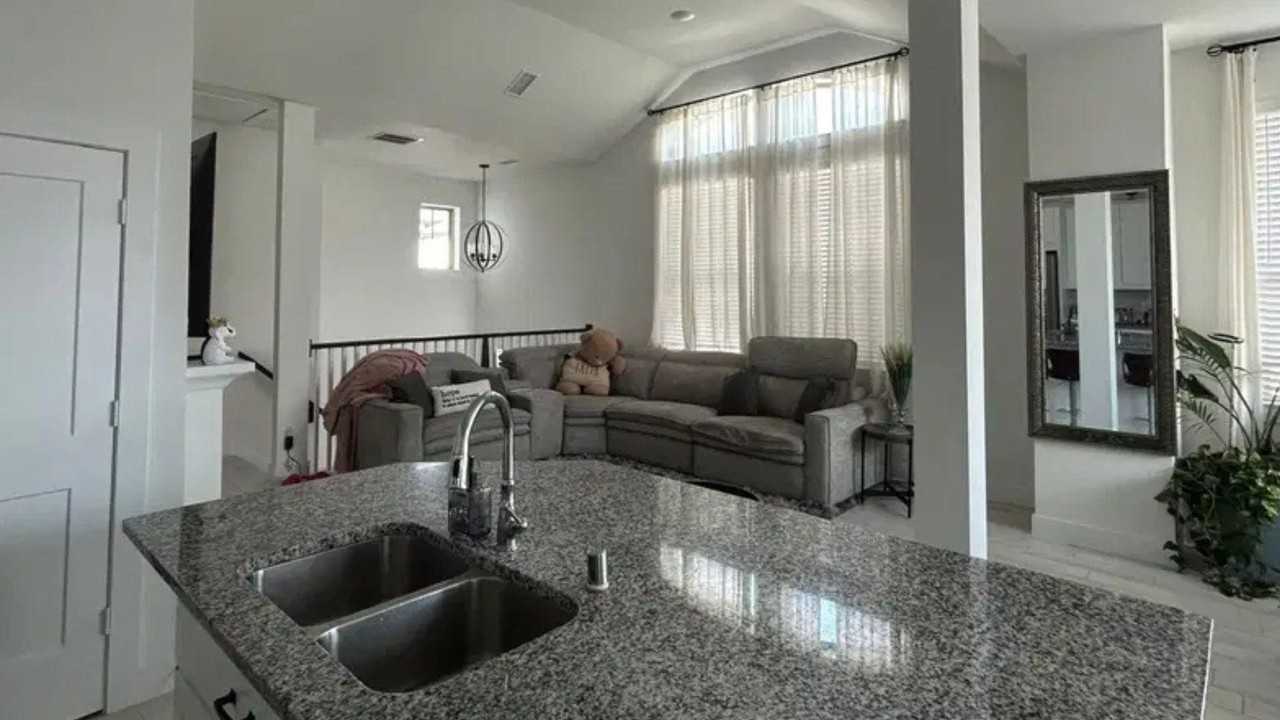 Starfish Arbor Dr - Photo 3 of 10