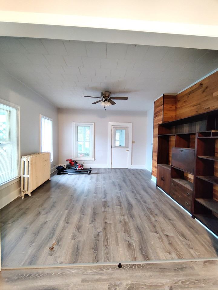 242 W Lincoln Ave #1 - Photo 4 of 14