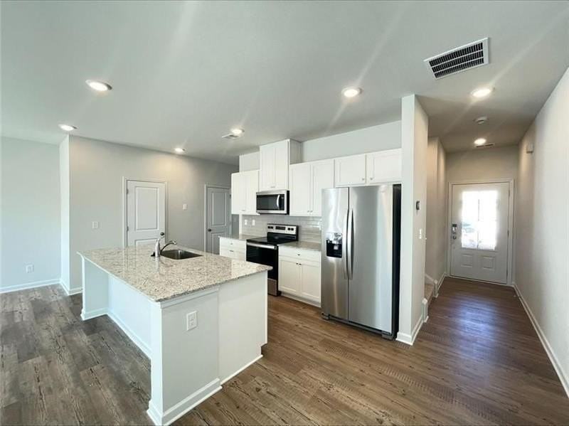 5333 Melbourne Ln - Photo 3 of 18