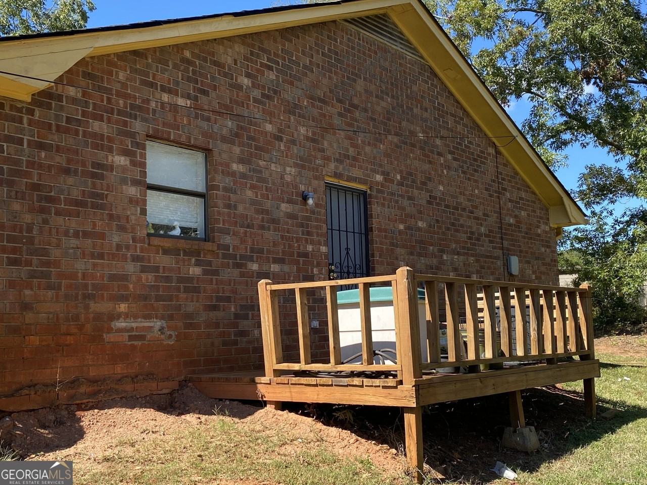 129 Tanglewood Dr #B - Photo 3 of 13
