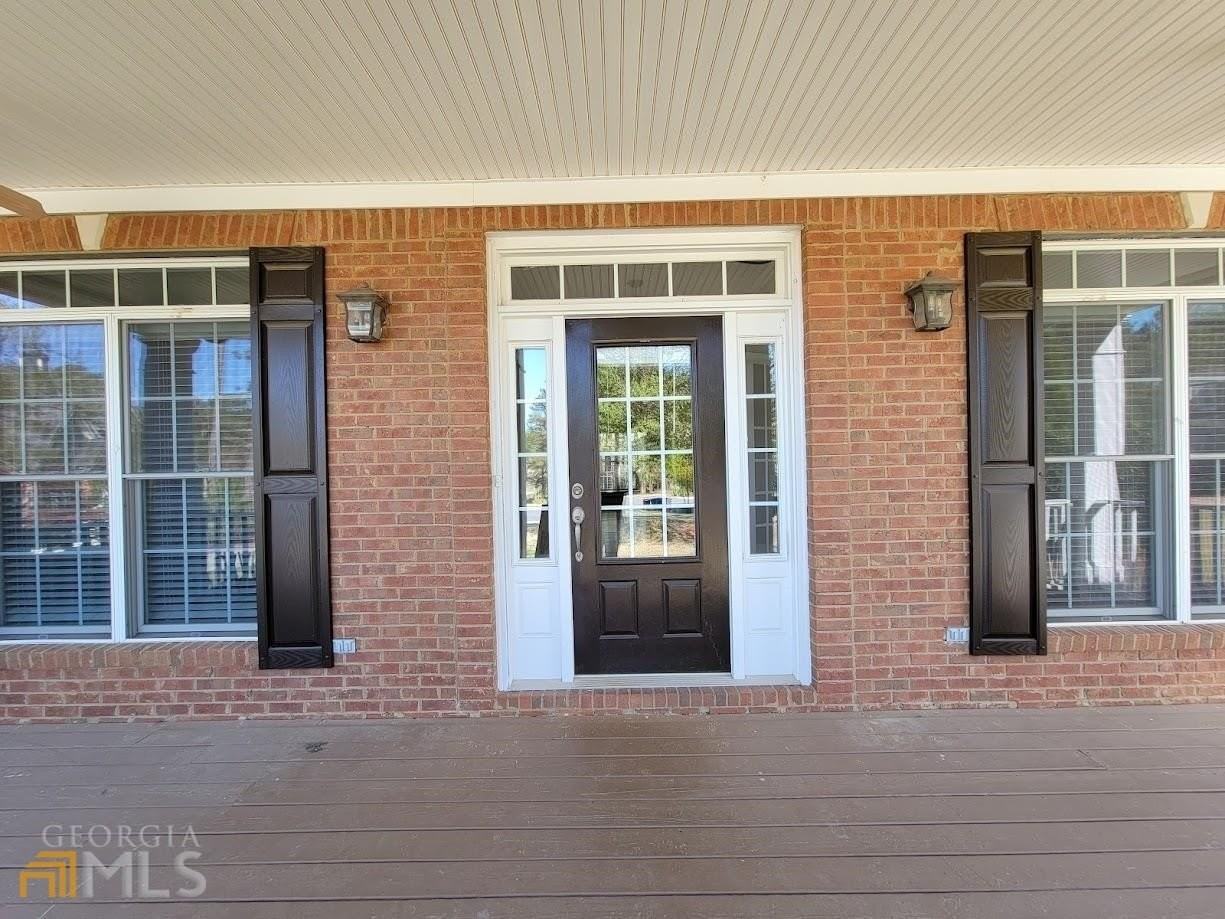 125 Farmington Dr - Photo 4 of 37