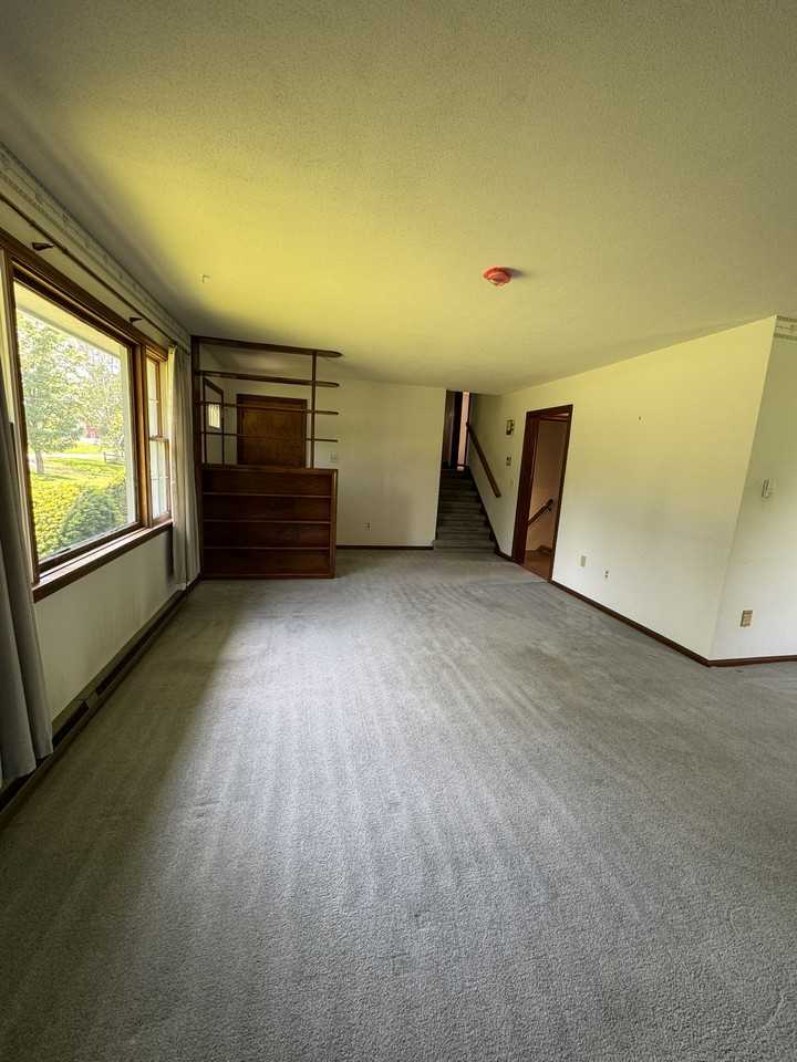 120 Mount Warner Rd #1 - Photo 5 of 19