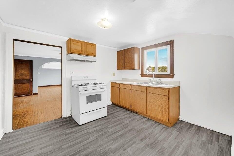 650 119th St #2 - Photo 4 of 17