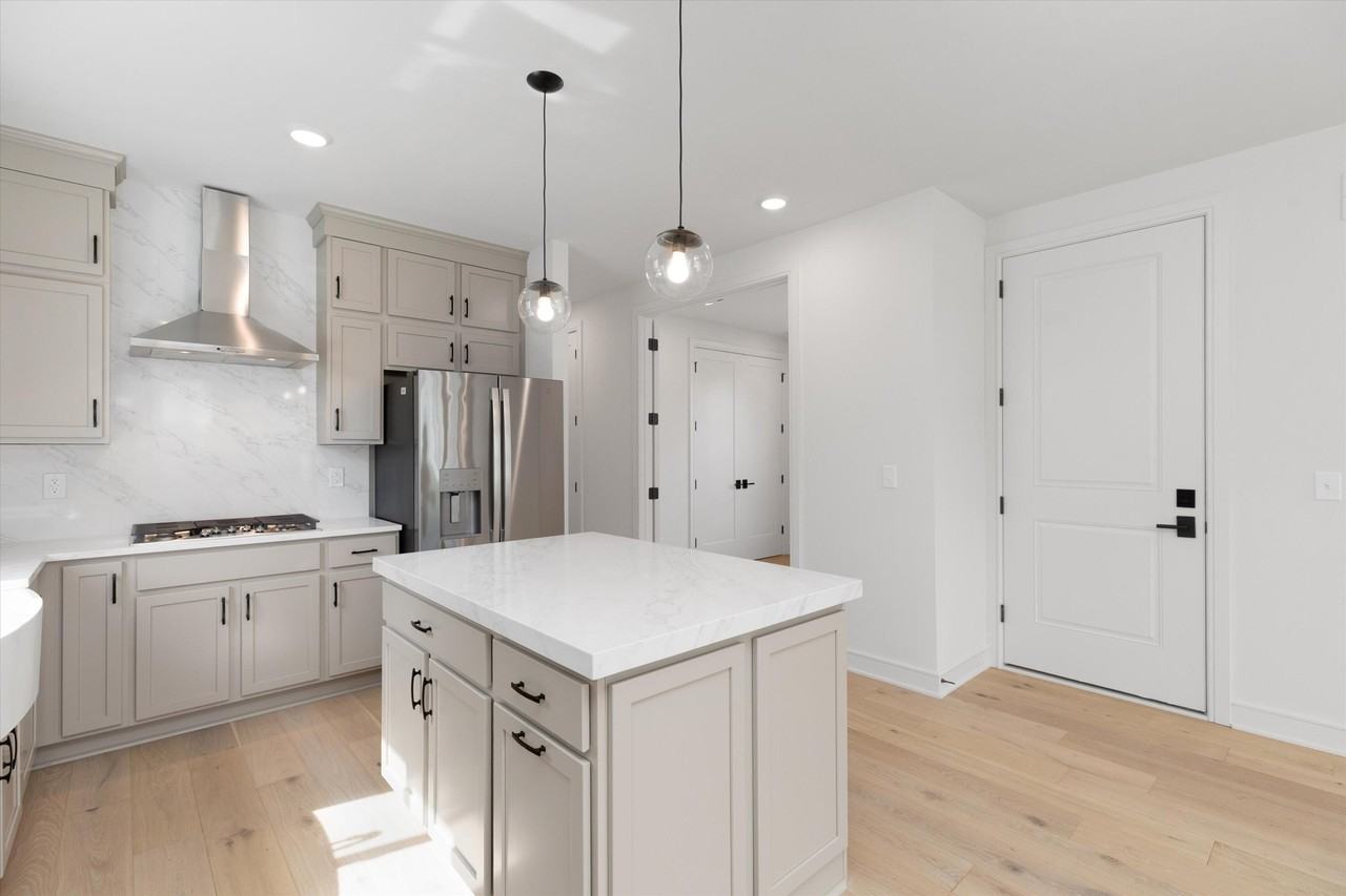 289 W Ann Arbor Trl #B - Photo 4 of 30