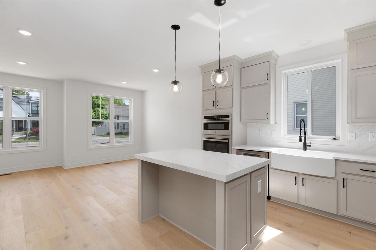 289 W Ann Arbor Trl #B - Photo 7 of 30