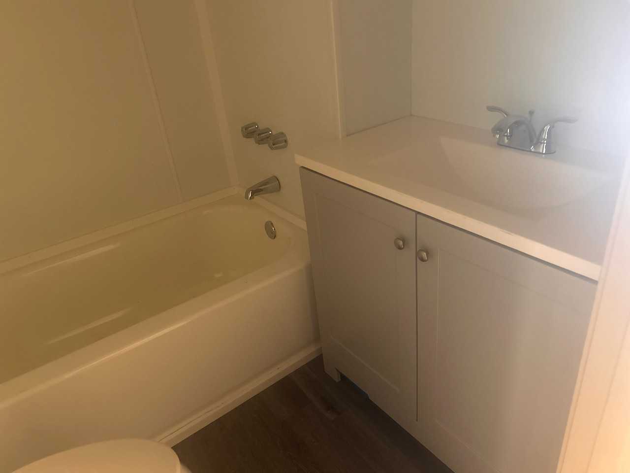787 N 47th St #1 - Photo 5 of 9