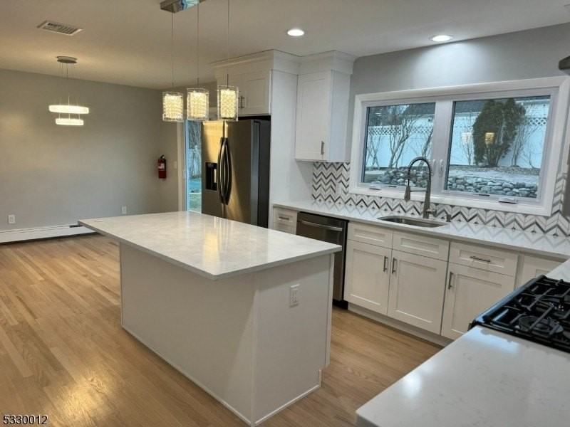 14 Rohn St - Photo 6 of 35