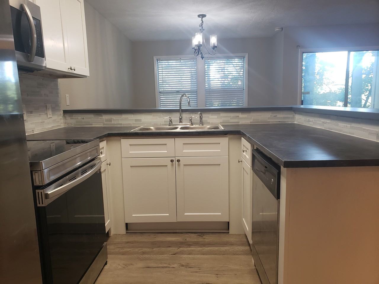6756 Willowbrook Dr Apt 5 #1 - Photo 2 of 11