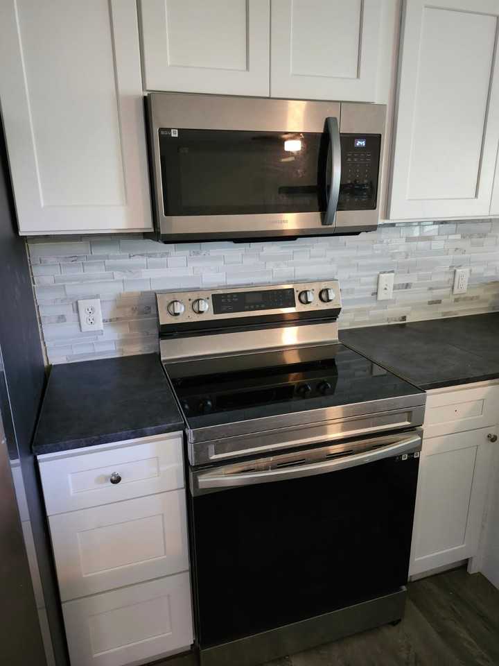 6756 Willowbrook Dr Apt 5 #1 - Photo 3 of 11