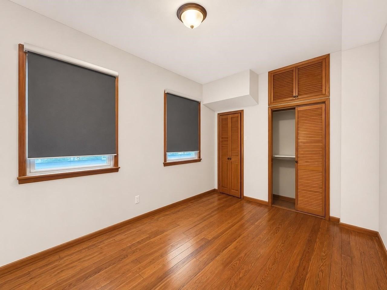 38 W 53rd St #1 - Photo 5 of 10