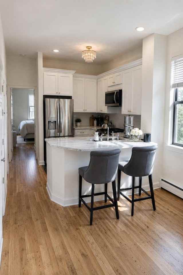 257 12th St #5A - Photo 3 of 12