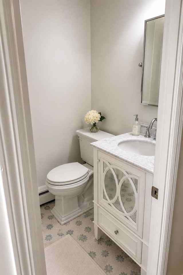 257 12th St #5A - Photo 7 of 12