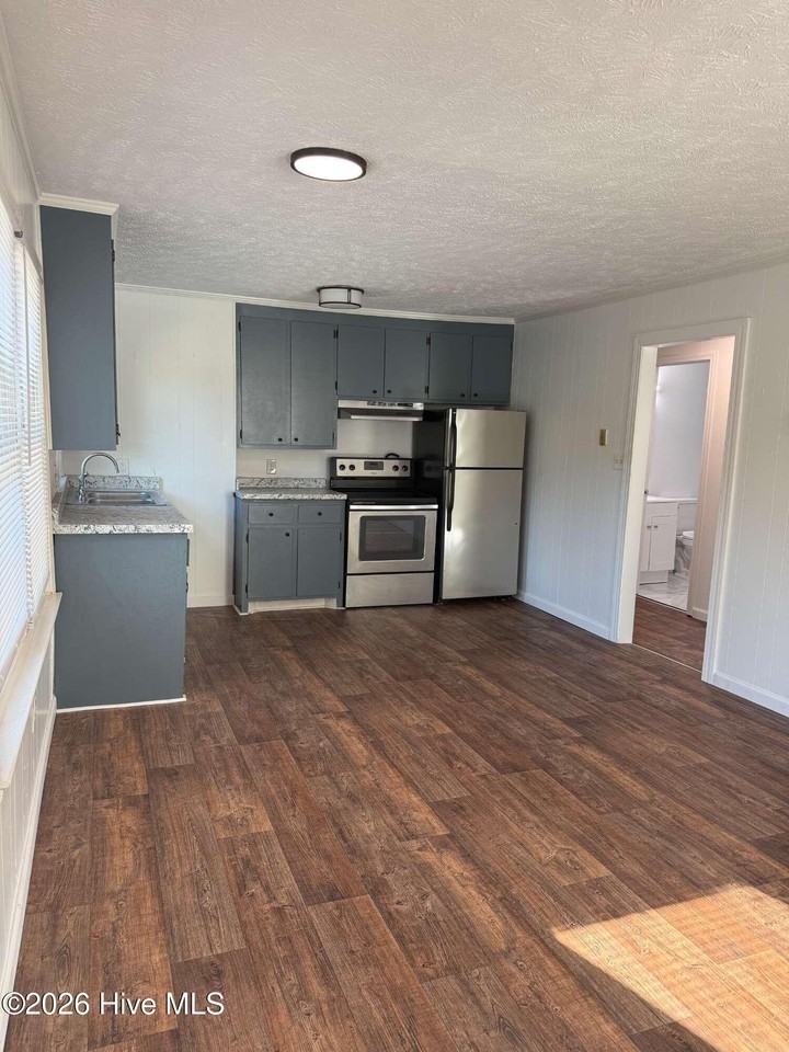 312 Westview Loop - Photo 3 of 15