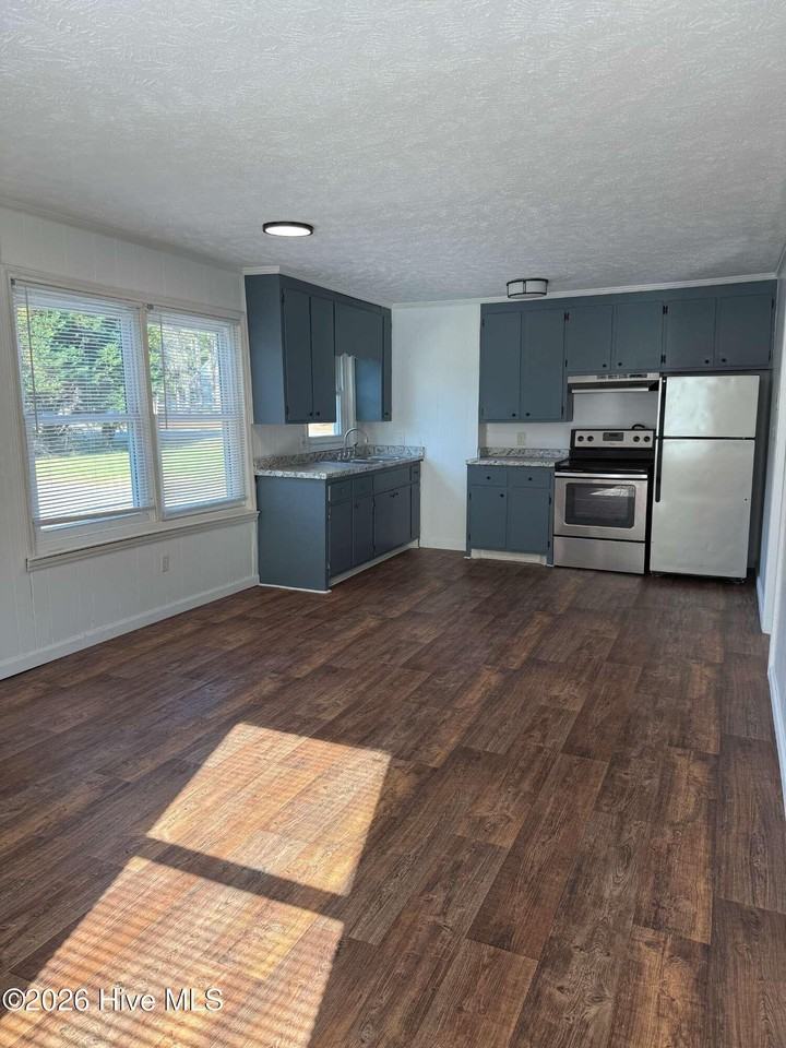312 Westview Loop - Photo 4 of 15