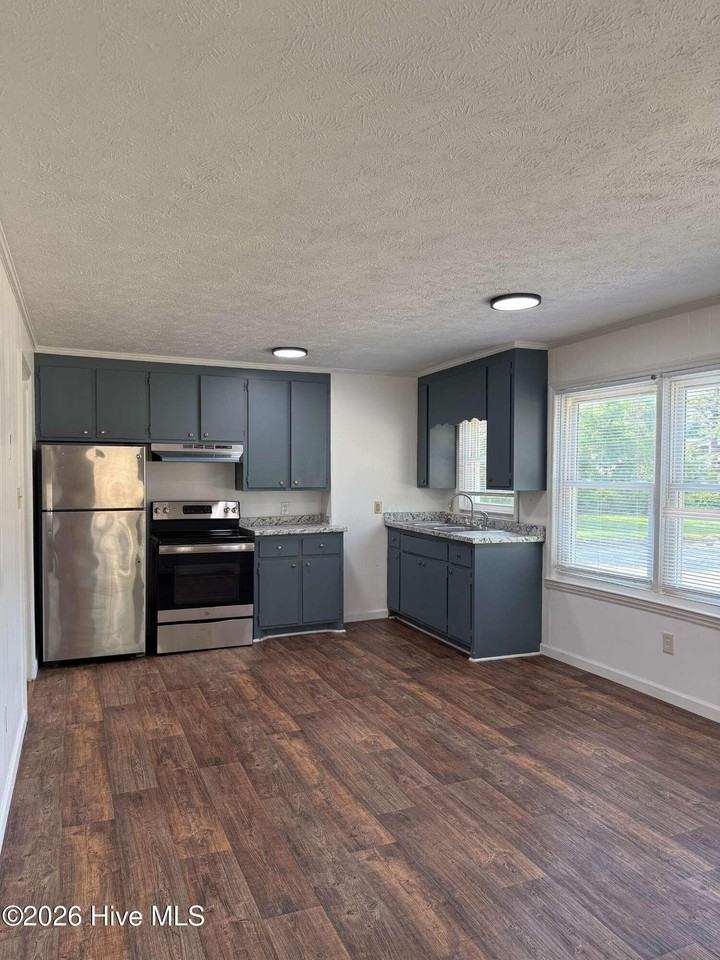 318 Westview Loop - Photo 4 of 18