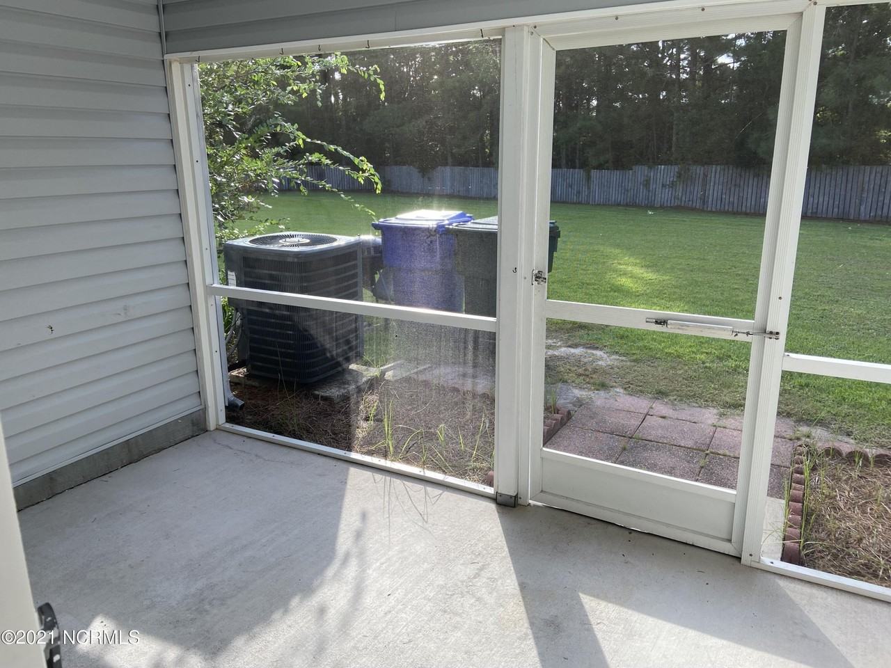 803 Courtyard W - Photo 7 of 12