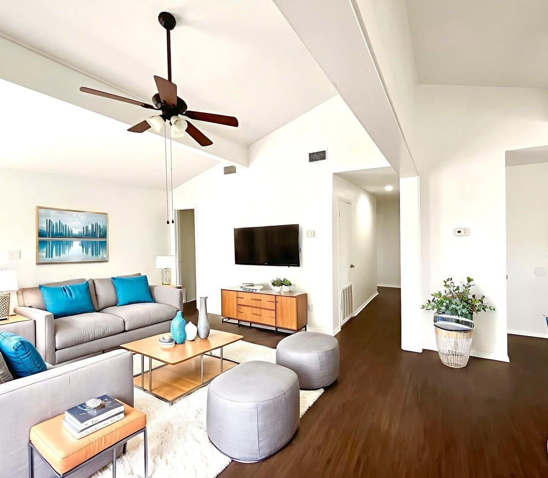 319 Nolen Drive - Photo 4 of 25