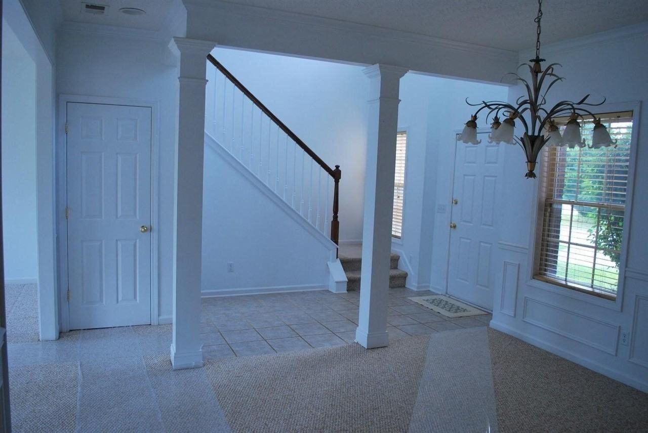 3285 Keithshire Way - Photo 6 of 19