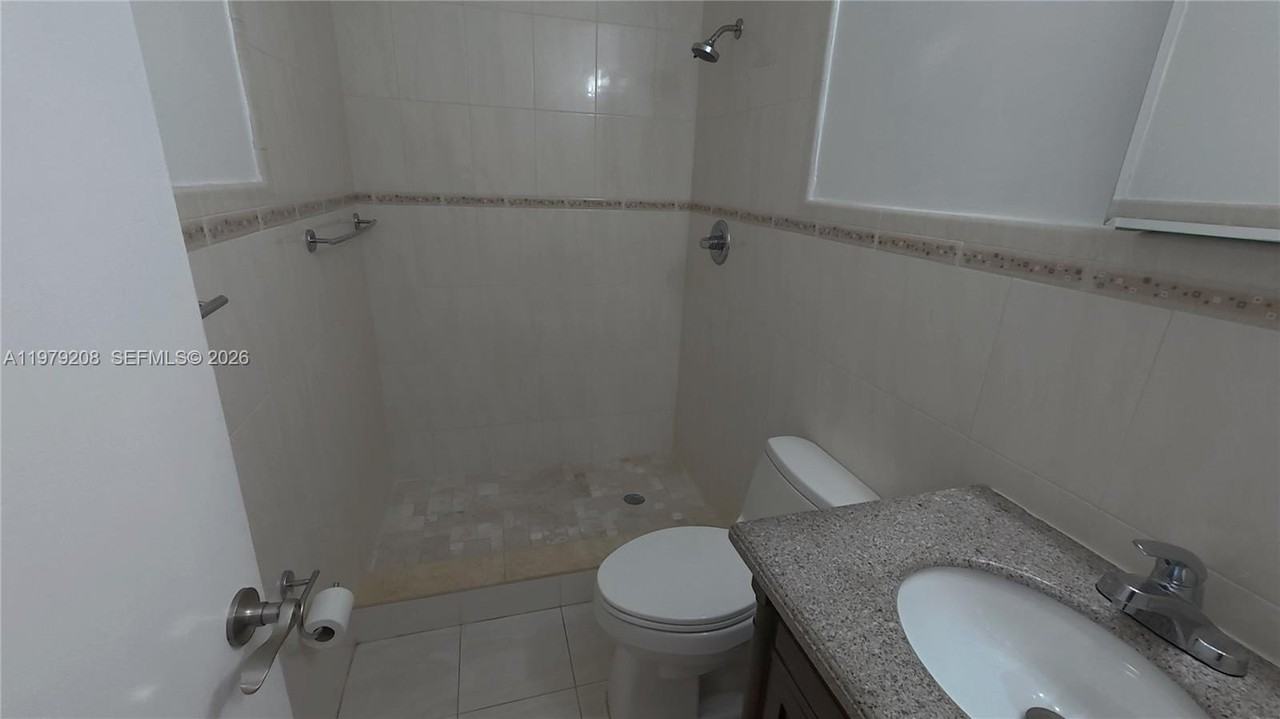 7121 Sw 129th Ave #8 - Photo 7 of 13