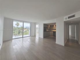 16546 Ne 26th Ave #5H - Photo 1 of 1