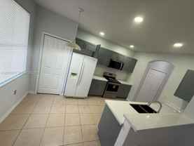 10906 Sw 243rd Ln - Photo 1 of 1