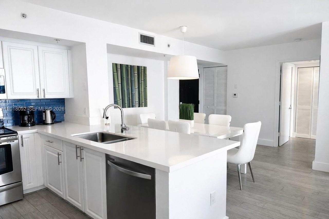 90 Alton Rd #1804 - Photo 7 of 42