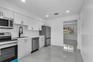 821 Sw 7th Ave #2 - Photo 1 of 1