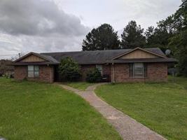 featured image of 3753 Oak Hill Dr #3753