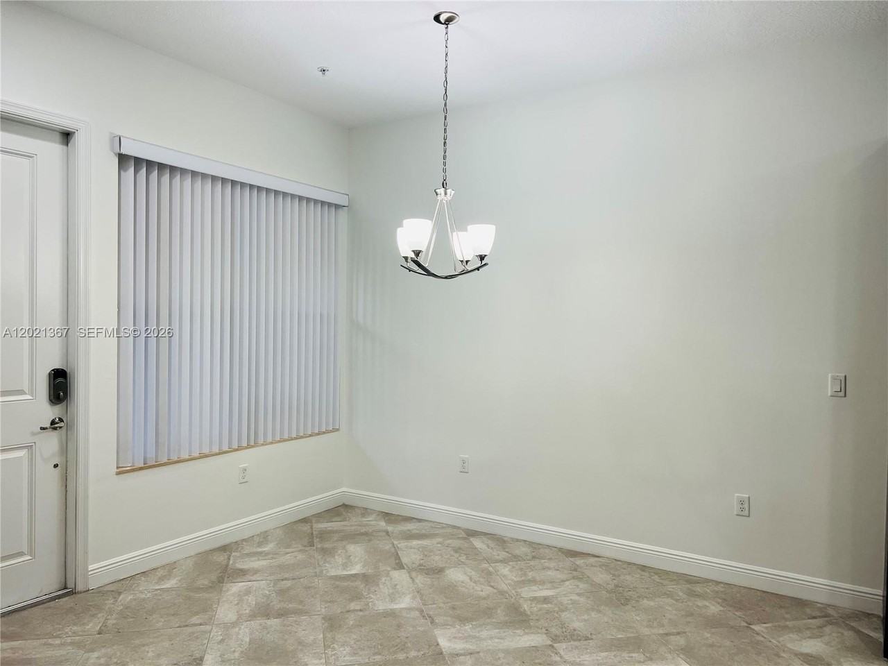 12432 Nw 18th Ct - Photo 3 of 10