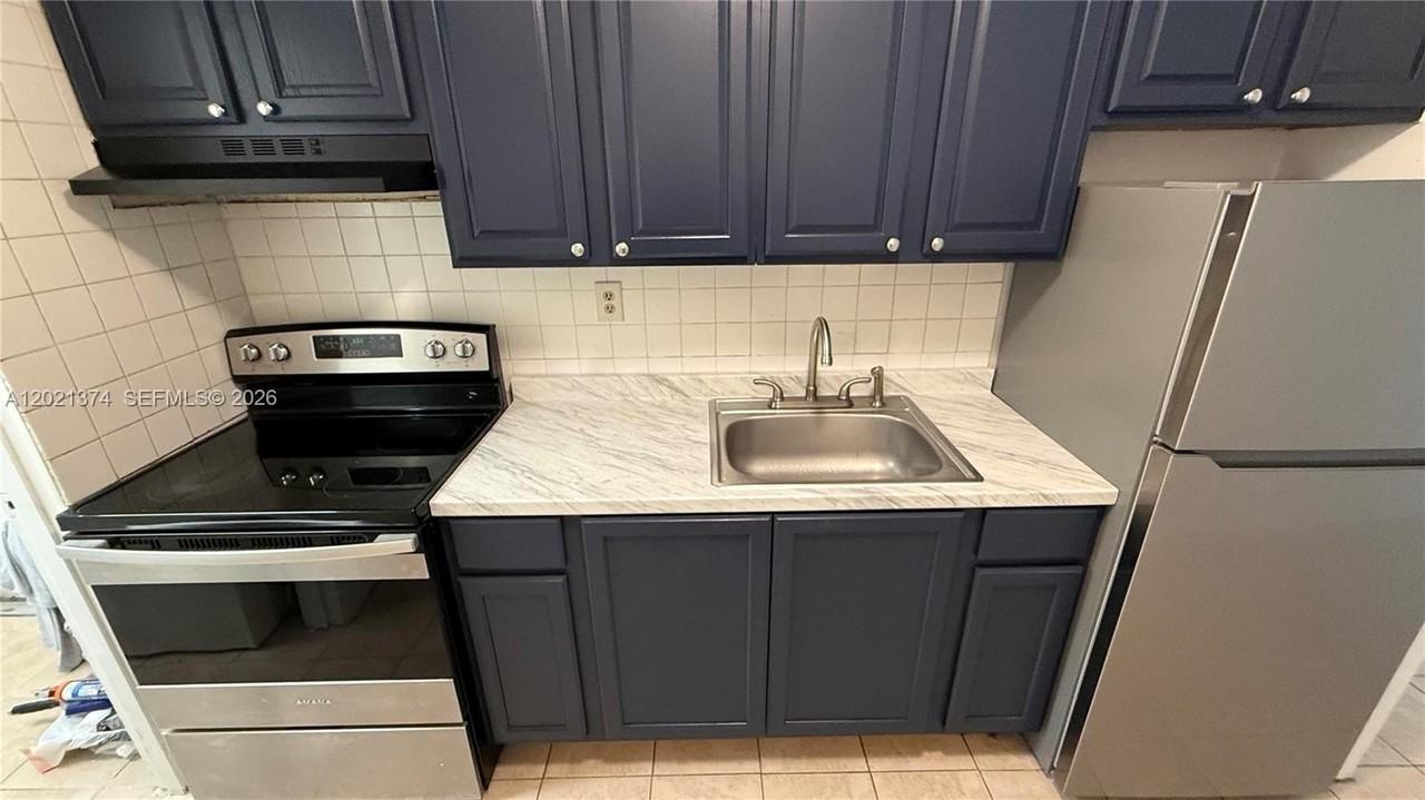 4940 Sw 28th Ter #S - Photo 2 of 15