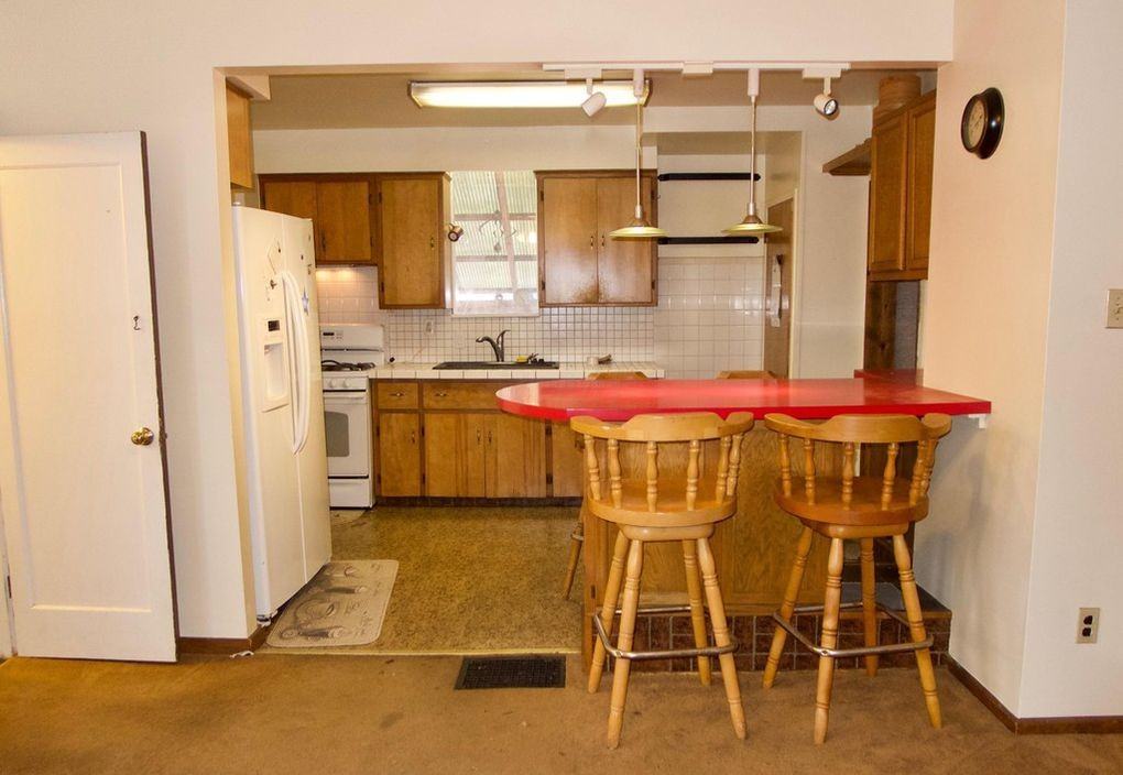 1964 Sullivant Ave #1 - Photo 4 of 10