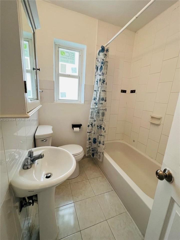 850 81st St #3 - Photo 7 of 15