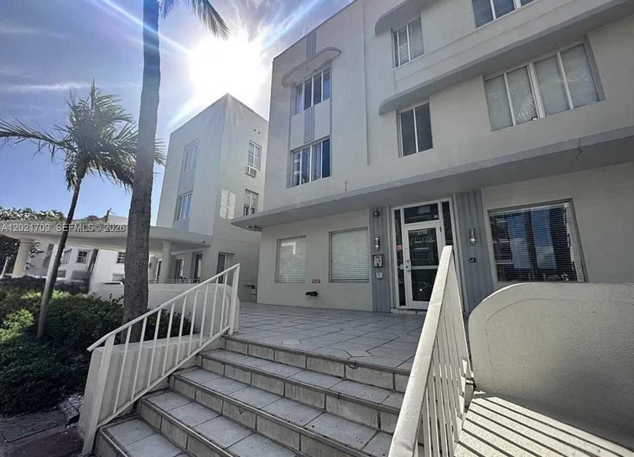 3700 Collins Ave #S306 - Photo 2 of 7