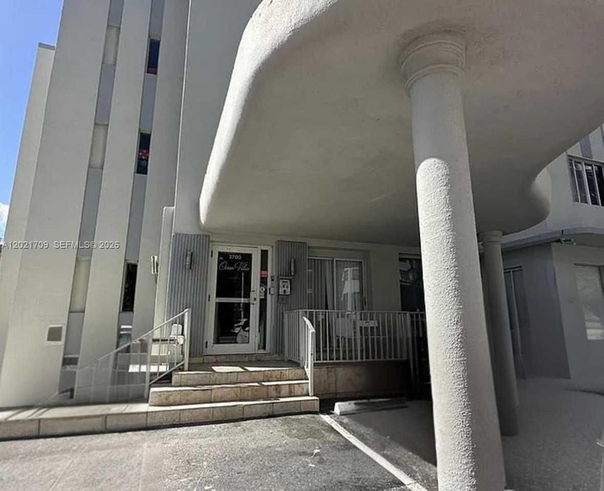 3700 Collins Ave #S306 - Photo 7 of 7