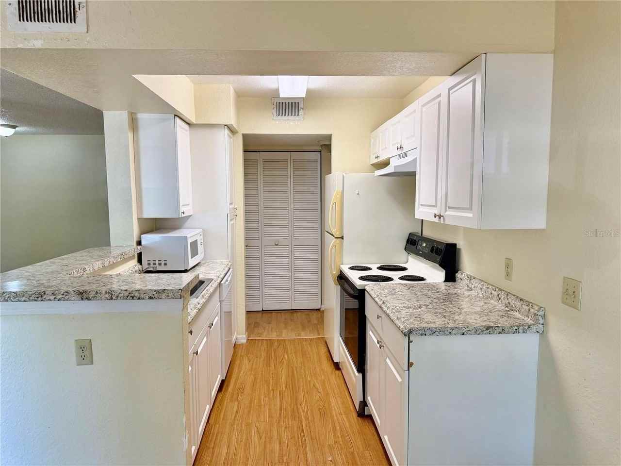 1021 S Hiawassee Rd #3915 - Photo 6 of 22