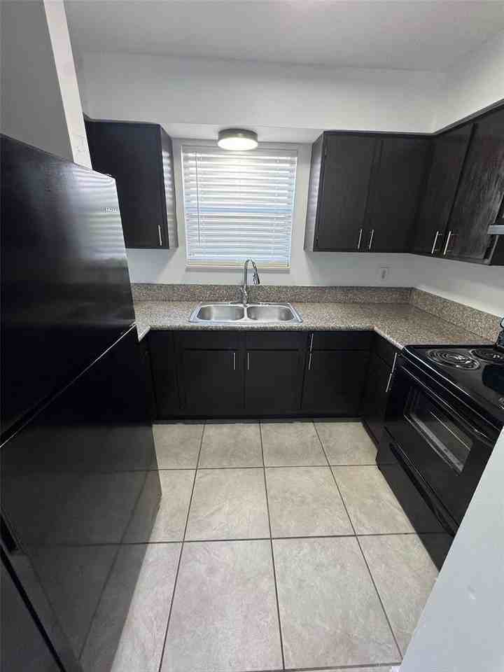 1195 Bentley Rd #1 - Photo 6 of 14