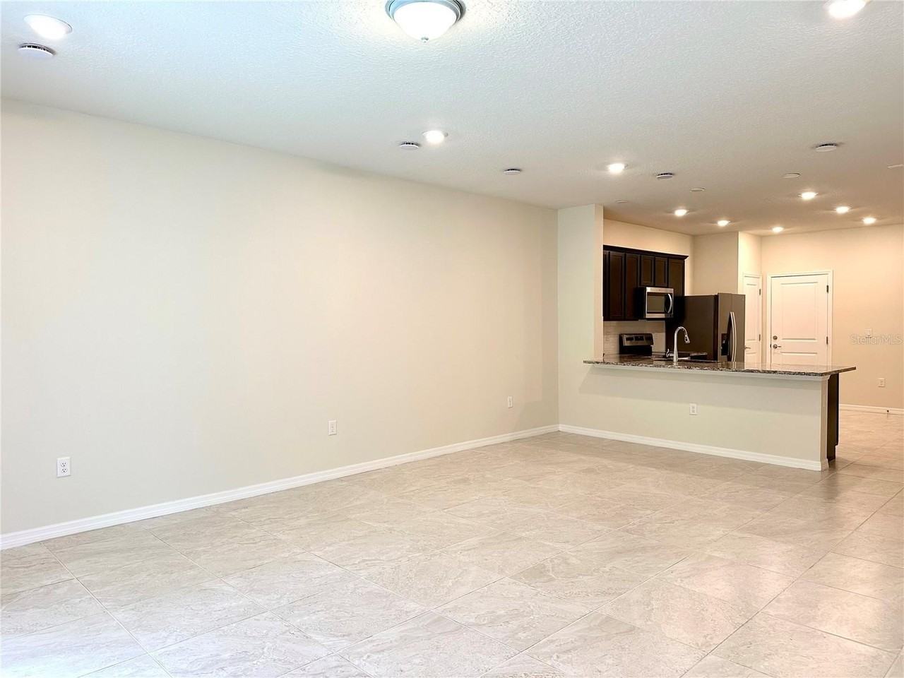 4574 Cypress Cay Way - Photo 7 of 21