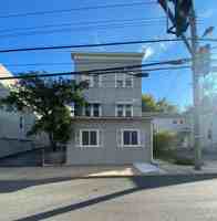 featured image of 208 Ashford Ave