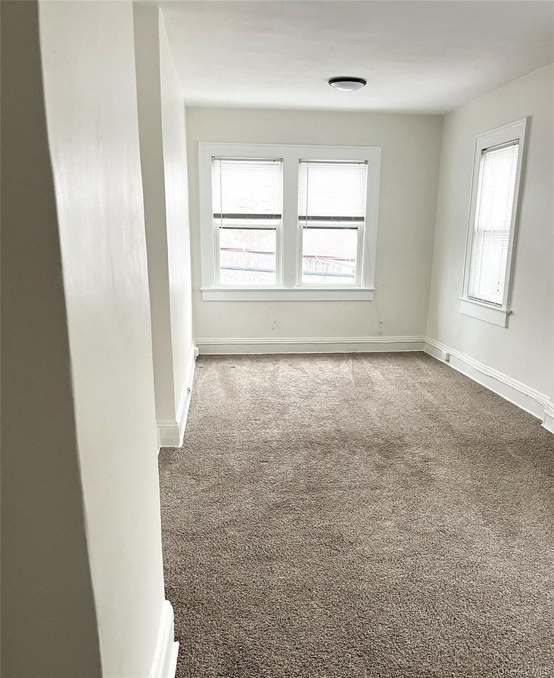 208 Ashford Ave - Photo 3 of 10