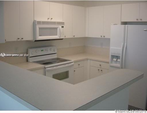 10 Aragon Ave - Photo 6 of 15