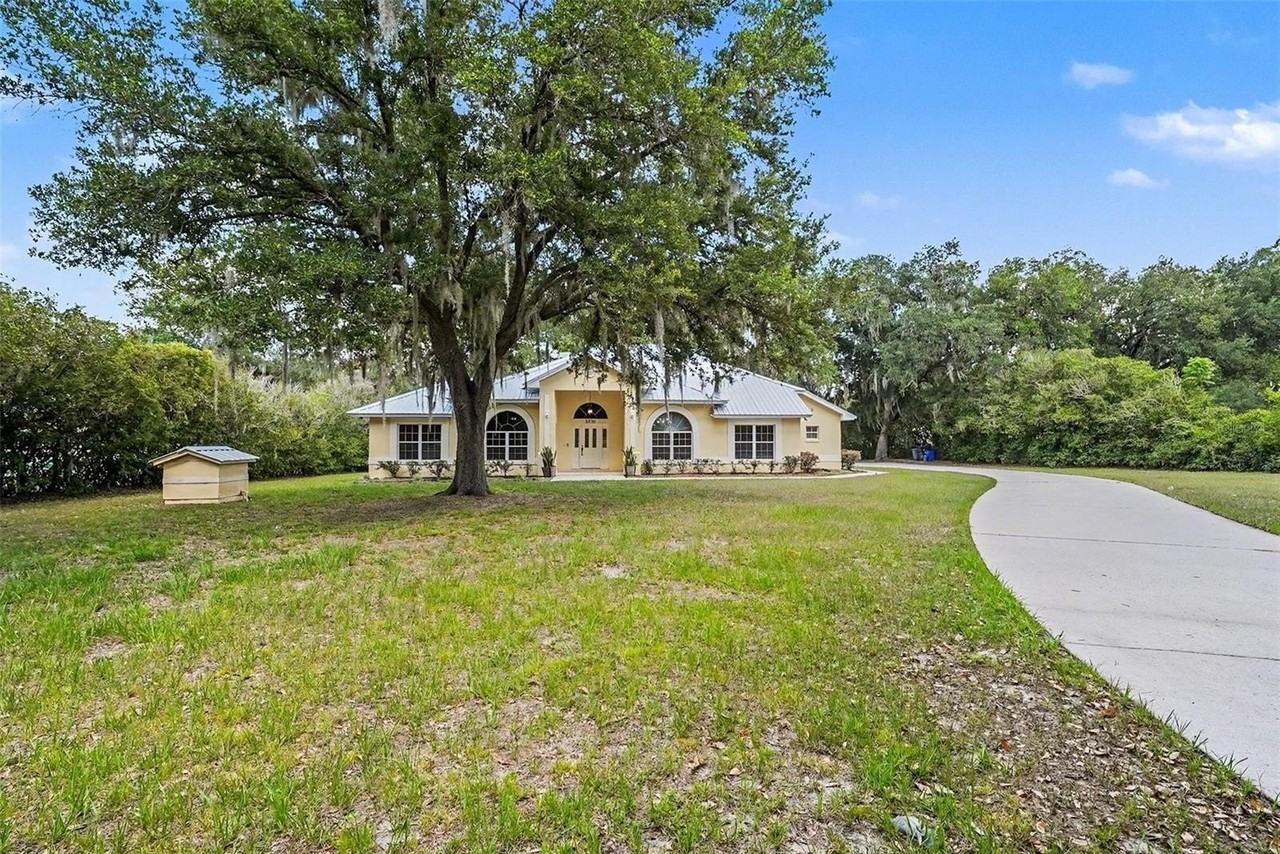 5738 Horton Rd - Photo 2 of 28
