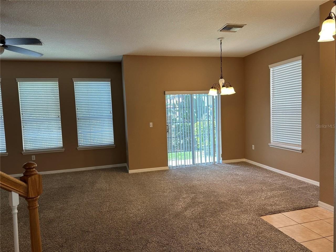 628 51st Ave N - Photo 5 of 28