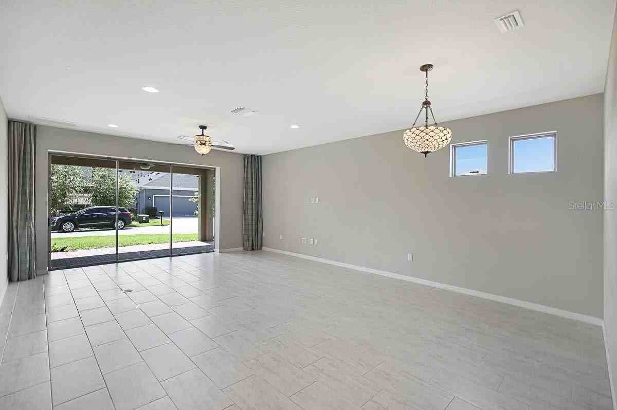 5834 Esker Falls Ln - Photo 7 of 41