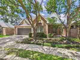 featured image of 5407 Lake Place Dr