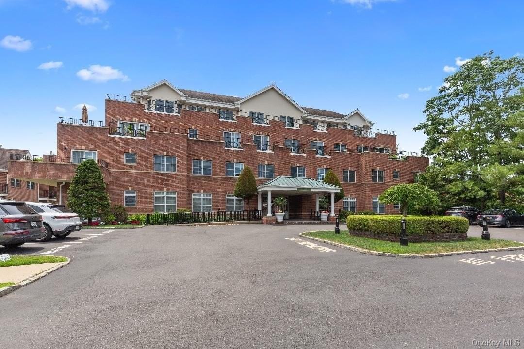 1 Portico Ct #206 - Photo 2 of 6