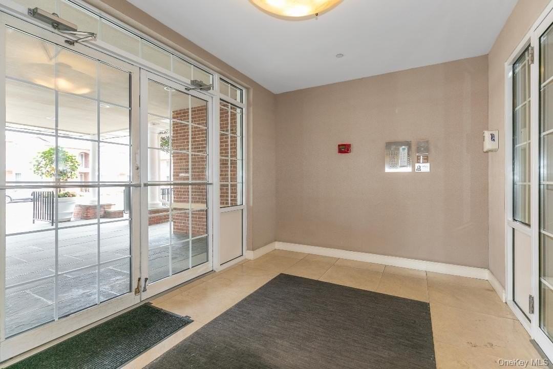 1 Portico Ct #206 - Photo 4 of 6